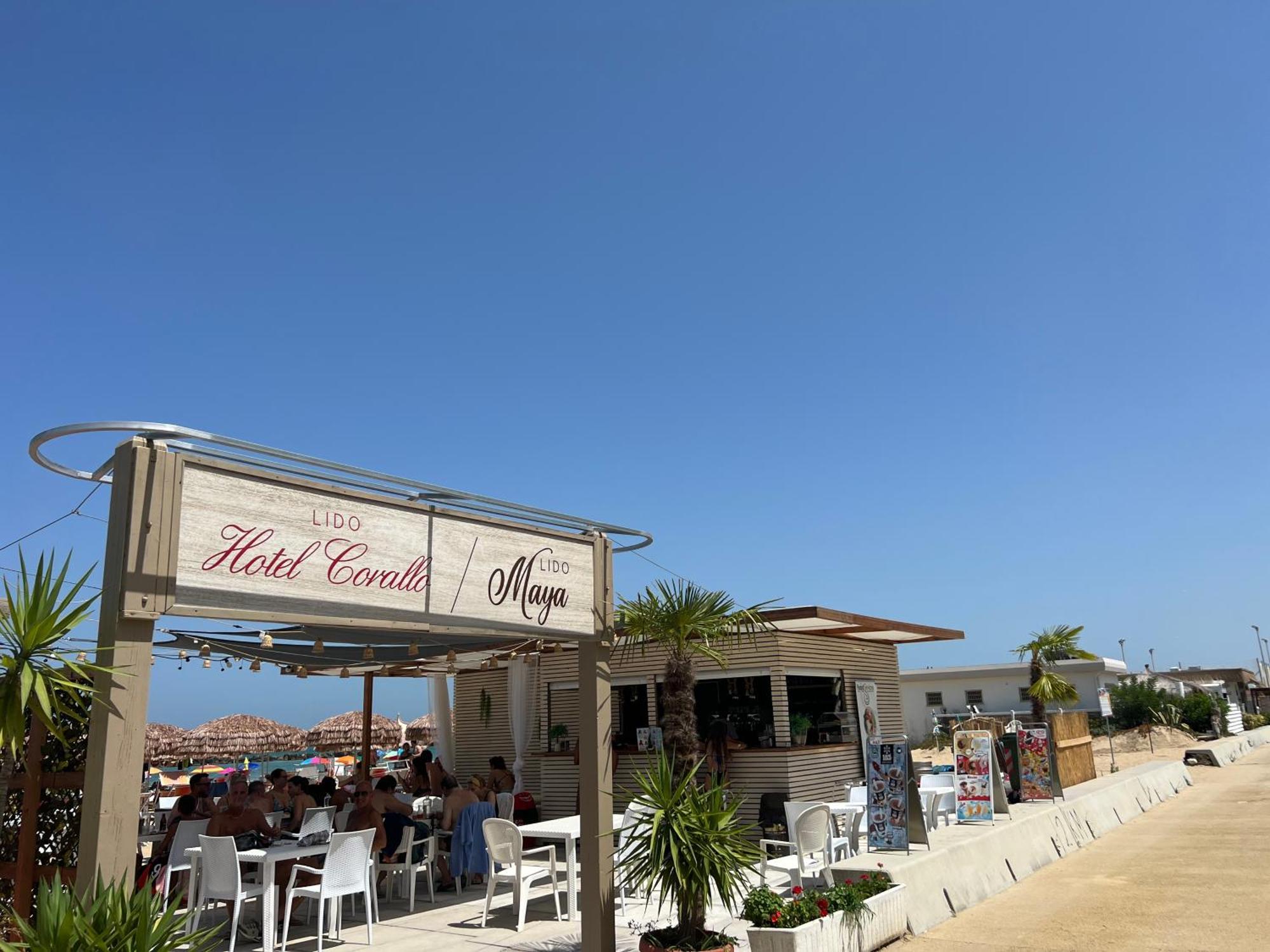 Maya Francavilla Al Mare Esterno foto